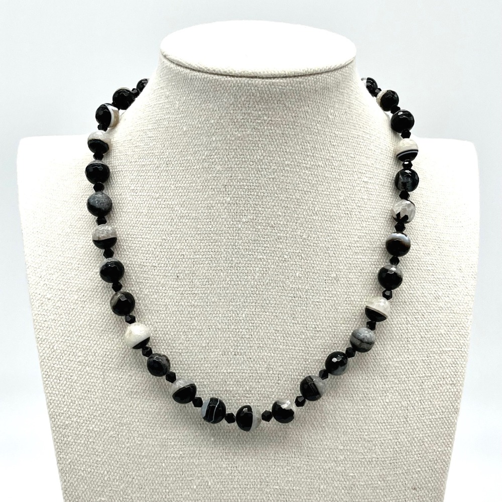 Beaded Necklace Black Gray Agate‎ Stone Magnetic Clasp Fashion Jewelry